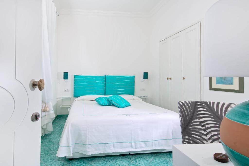 Relais Maresca Luxury Small Hotel & Terrace Restaurant - 2