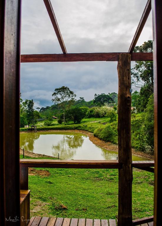  Pousada Caminho dos Ipês