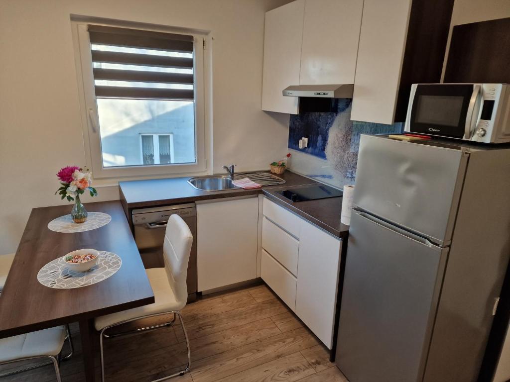 Seasons apartmani - 1