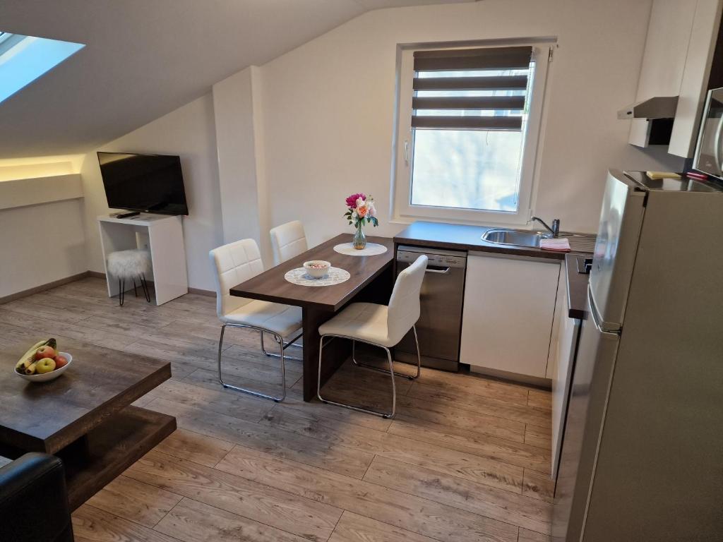 Seasons apartmani - 3