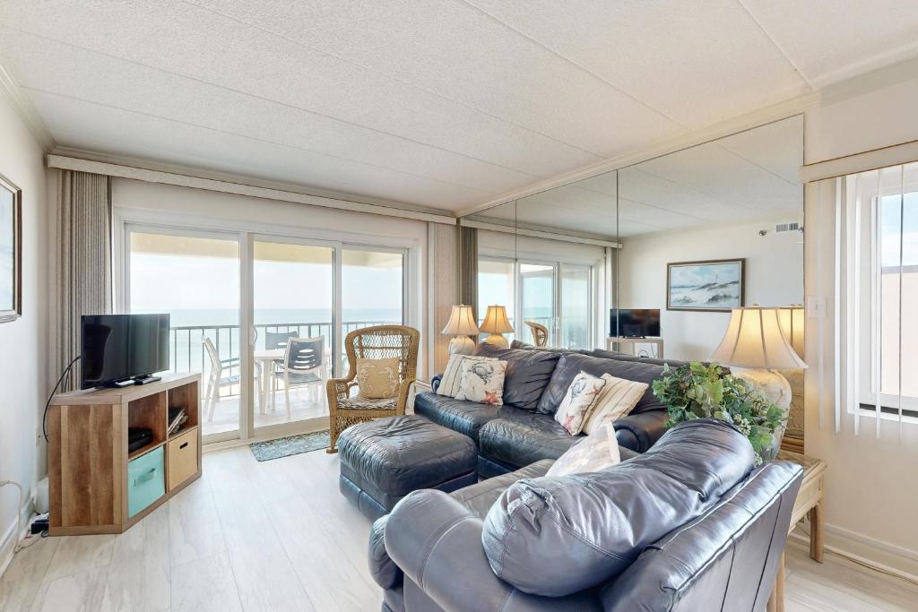 TV a/nebo společenská místnost v ubytování Waikiki 402