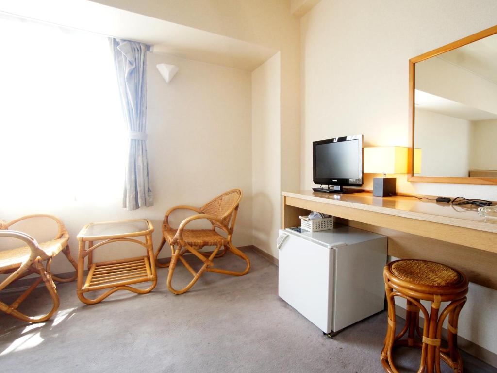 TV a/nebo společenská místnost v ubytování Hotel Trend Nagano
