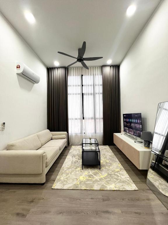 TV a/nebo společenská místnost v ubytování The Executive 27 by MySky Putrajaya