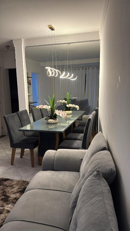 Χώρος καθιστικού στο Premium Feira apartamento