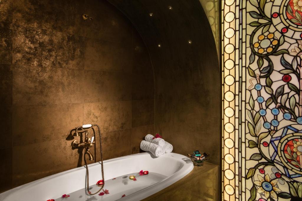 Cretan Renaissance - 7