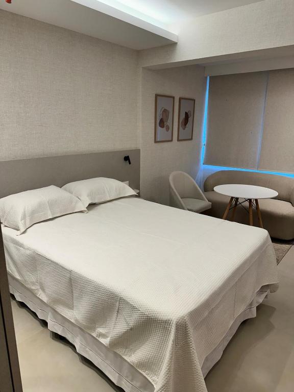 Postel nebo postele na pokoji v ubytování Sophisticated and Comfortable Studio - Vila Mariana