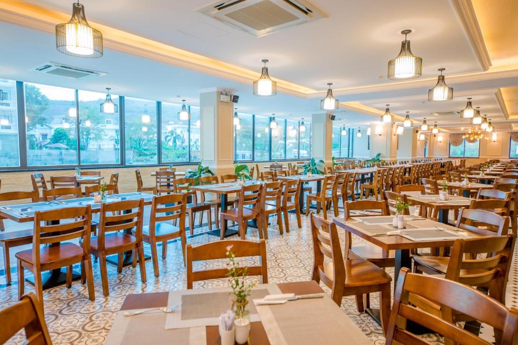 Nhà hàng/khu ăn uống khác tại Orbit Hotel Nha Trang