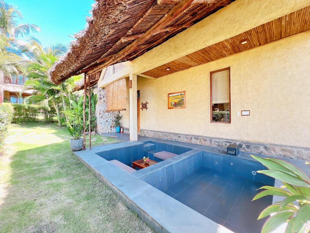 Suite Có Giường Cỡ King Nhìn Ra Biển