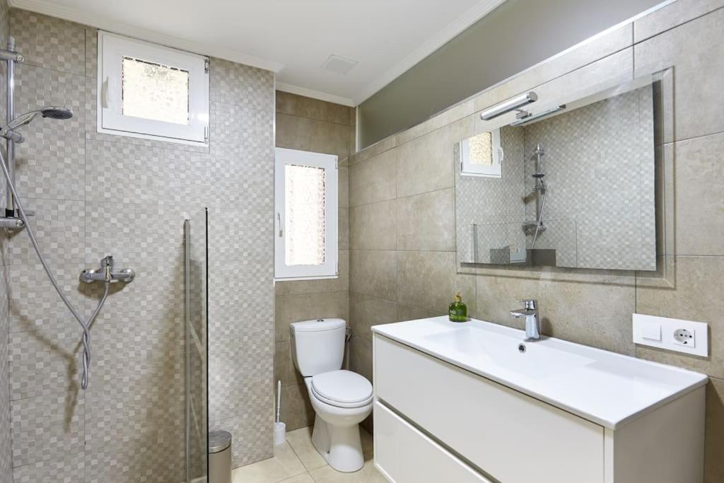 Koupelna v ubytování Acà Y Allà Apartamento Alfonso El Batallador
