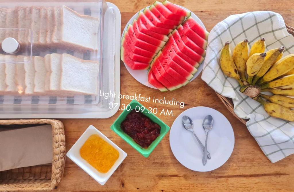 Green Sleep Hostel - 13