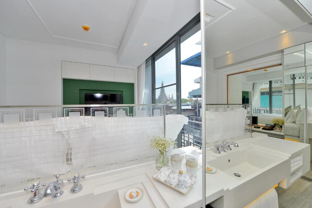 Riva Arun Bangkok - 11