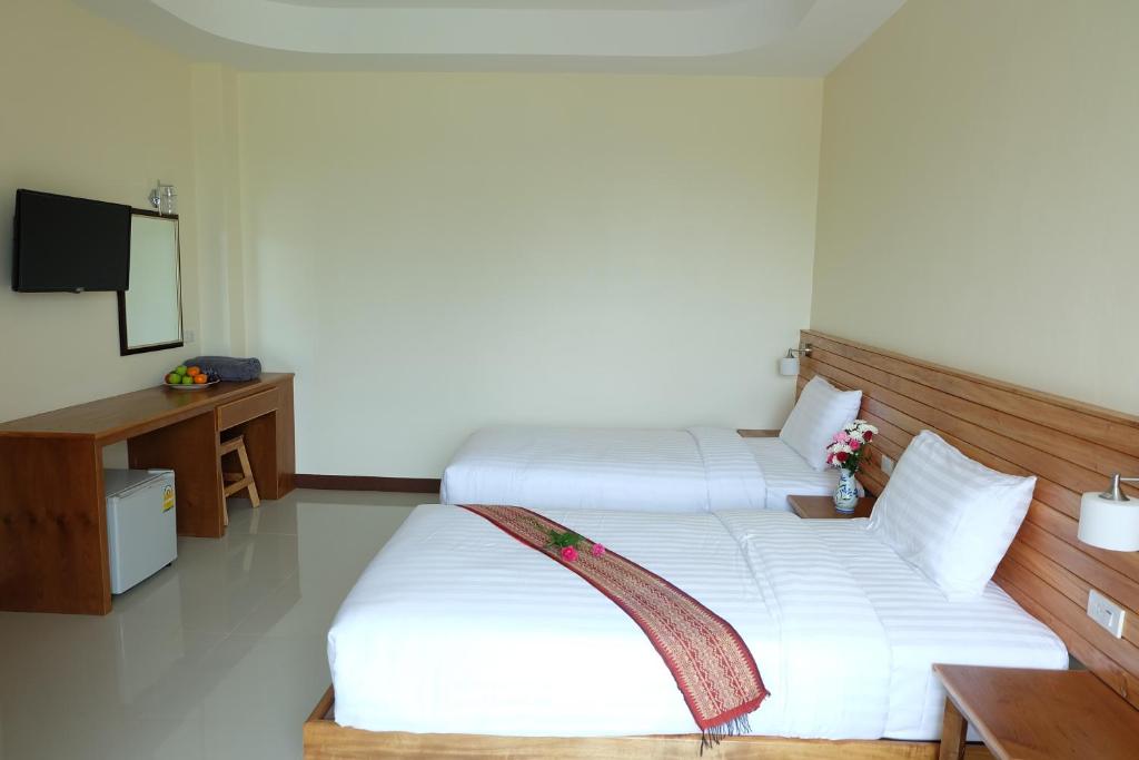 TV a/nebo společenská místnost v ubytování Chatin Guesthouse