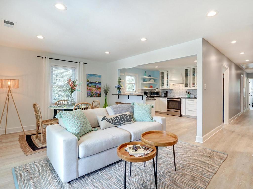 Η κουζίνα ή μικρή κουζίνα στο Deja Blue B