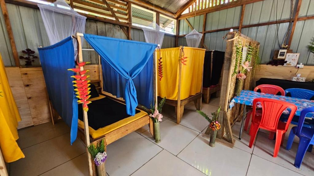 Kelly's Mountain Honey Homestay