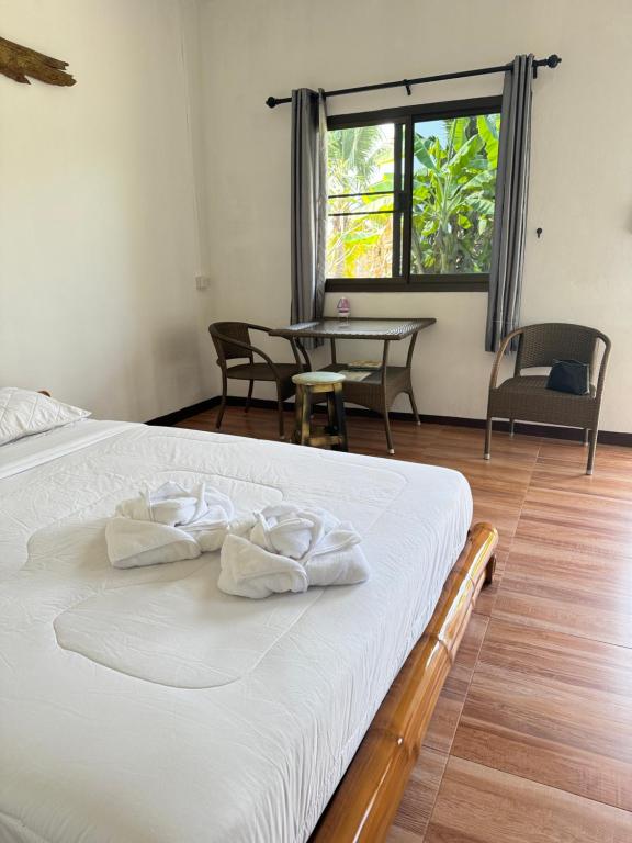 The forest hill cafe&homestays Chiangmai - Queen Room With Garden View