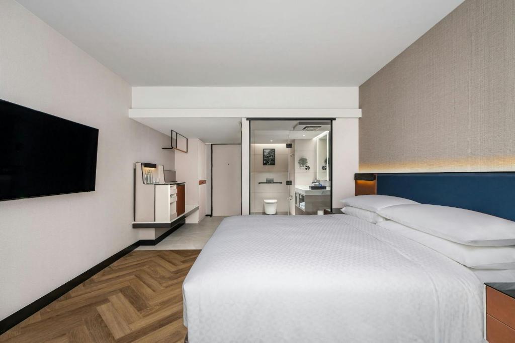 Four Points by Sheraton Bangkok, Sukhumvit 22 - 1