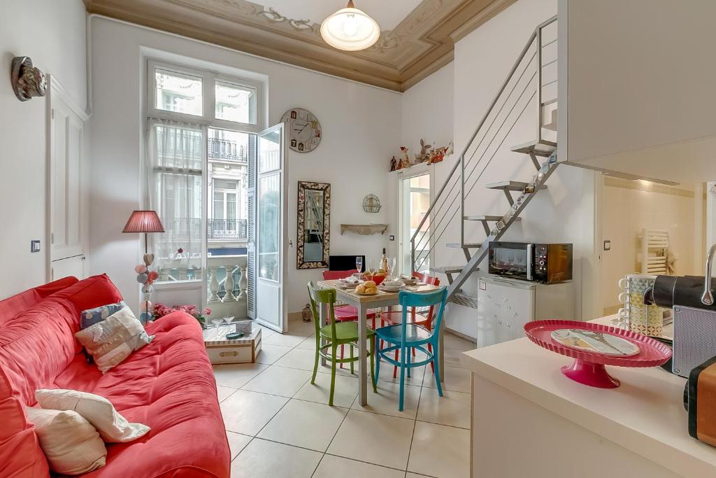 A Casa Di Betty - Duplex in Menton Town - Happy Rentals