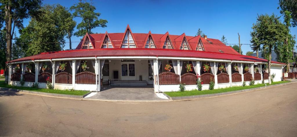 Το κτήριο όπου στεγάζεται  ο ξενώνας