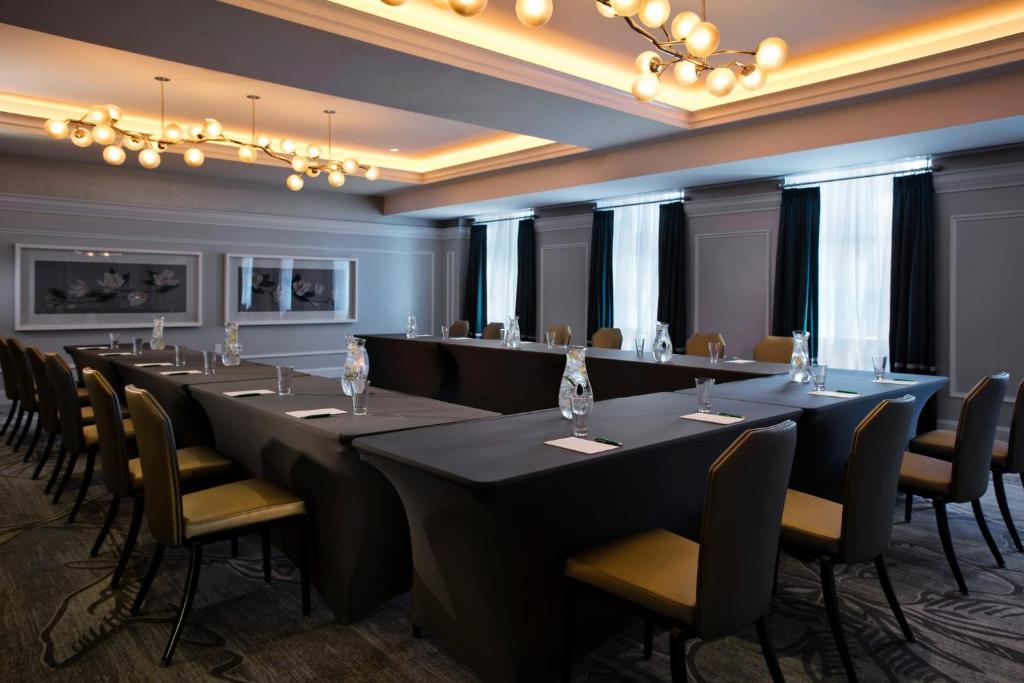 Kimpton Cardinal Hotel by IHG photo