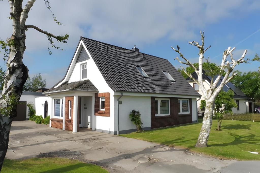 Hoone, kus puhkemaja asub