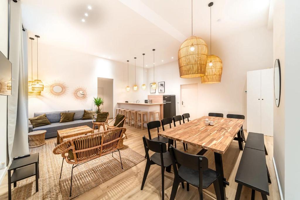 Η κουζίνα ή μικρή κουζίνα στο Smartstay Suites Opera Barbara