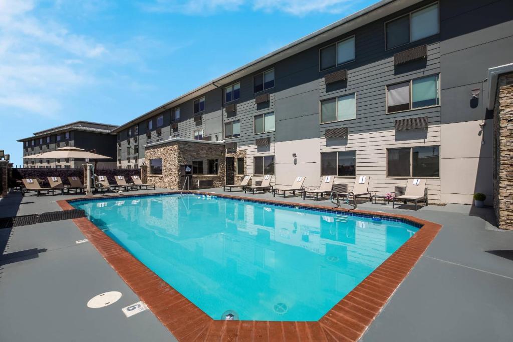 Hotel 28 Boise Airport, an Ascend Collection Hotel photo