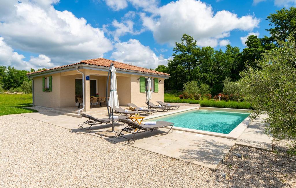 Gorgeous Home In Labin With Wifi