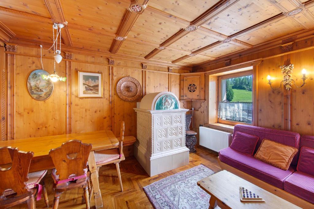 Posezení v ubytování Appartamento Ai Frassini a Vinigo