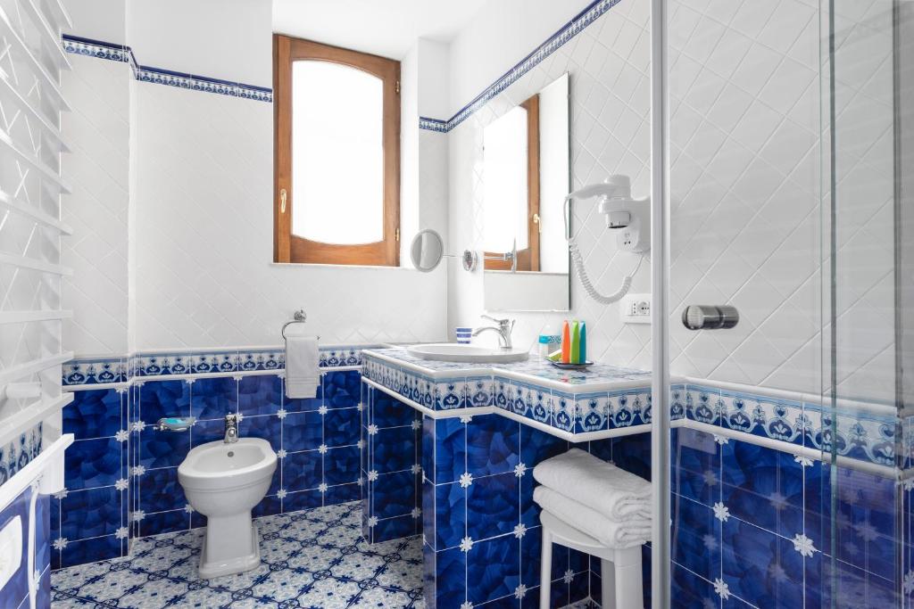 Hotel La Tonnarella - 3