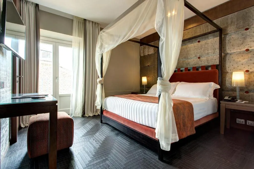 Mascagni Luxury Rooms & Suites, Roma, Italia