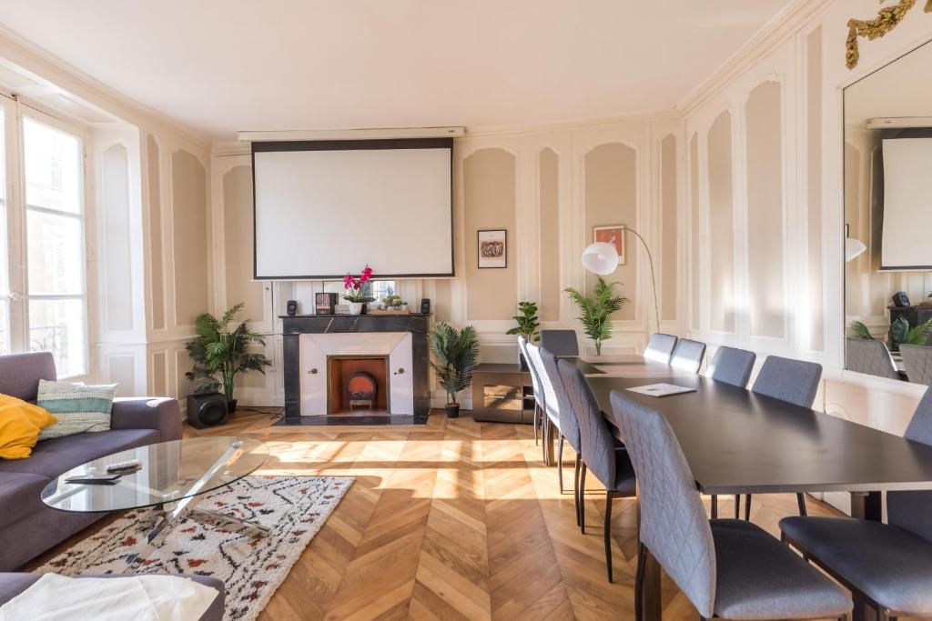 Posezení v ubytování La Villa Barillerie - 24 pers - 1870 - Centre Ville