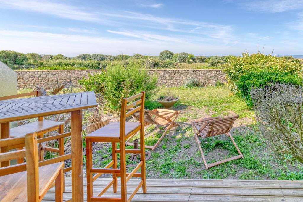 Κήπος έξω από το Appartement Cosy face à la mer