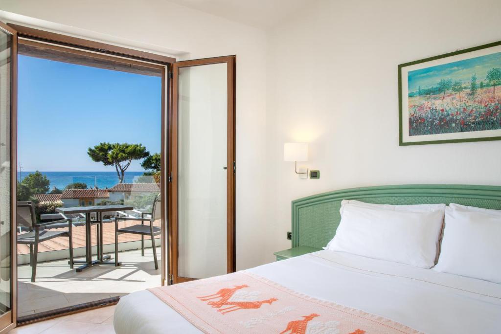 Cormoran Resort Villasimius - Superior Double Room With Sea View
