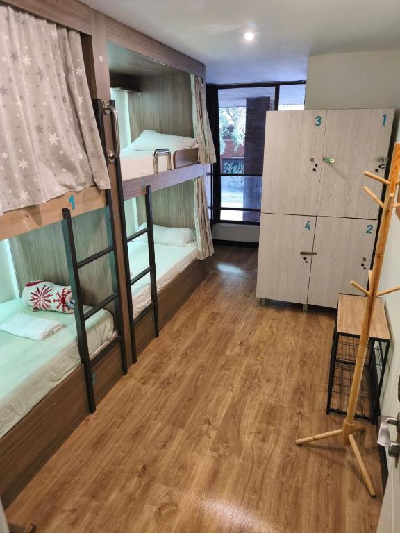 Barcelona & You Hostel Sagrada Familia - 11