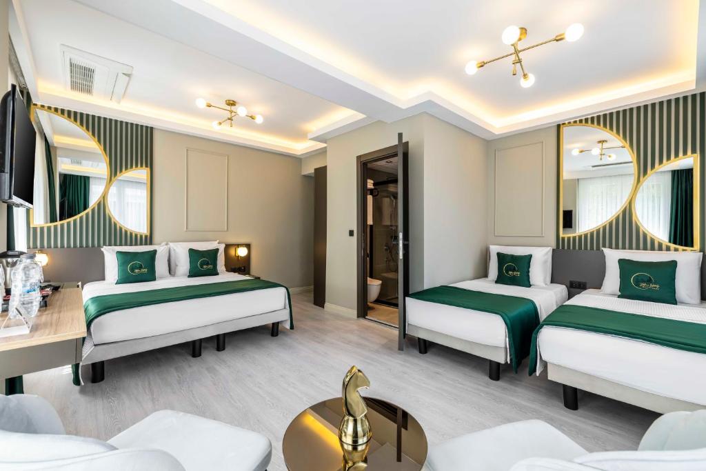 Sistina Old City Hotel - 9