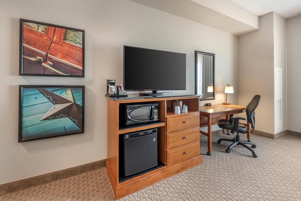 Drury Plaza Hotel San Antonio North Stone Oak photo