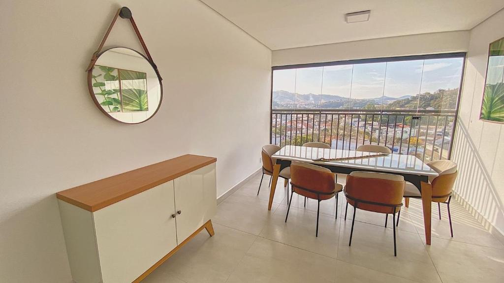 Nespecifikovaný výhled na hory nebo výhled na hory při pohledu z apartmánu