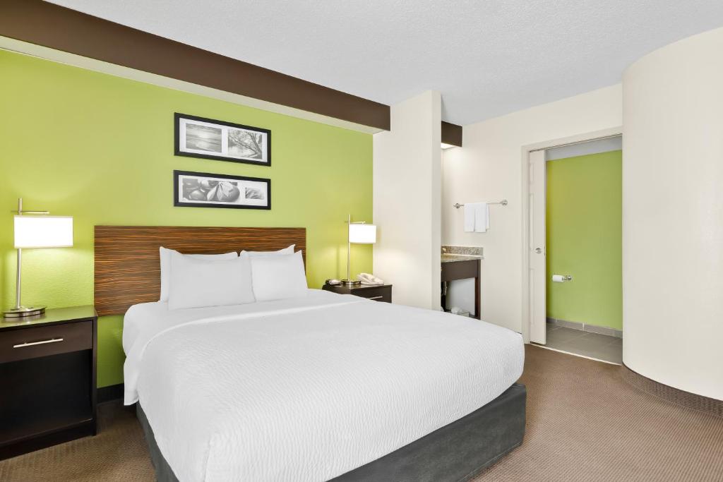 Sleep Inn & Suites Princeton I-77 - Habitación Con Cama Grande - No Fumadores