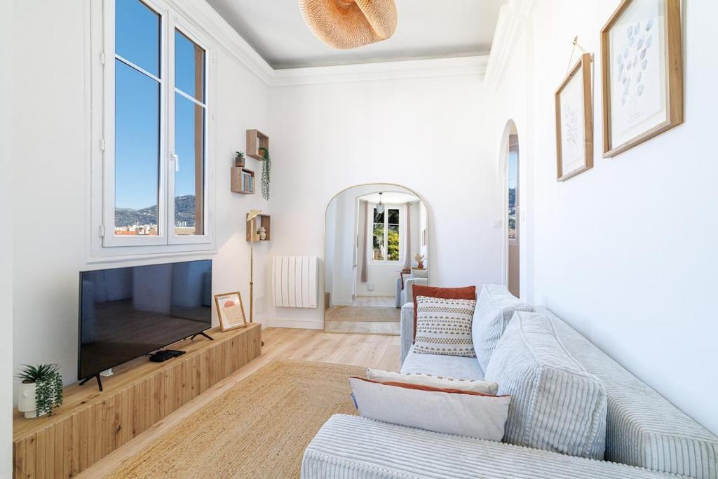Cozy and bright appartement - Port of Nice