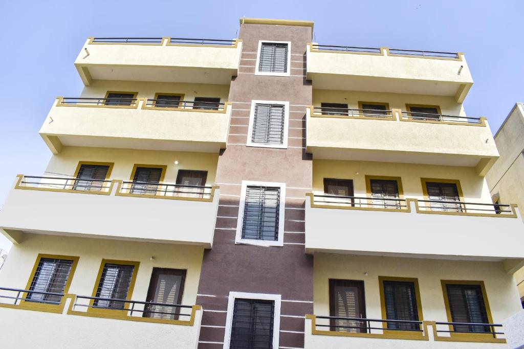 Fotografie z fotogalerie ubytování Hotel O Sai Residency v destinaci Vagholi