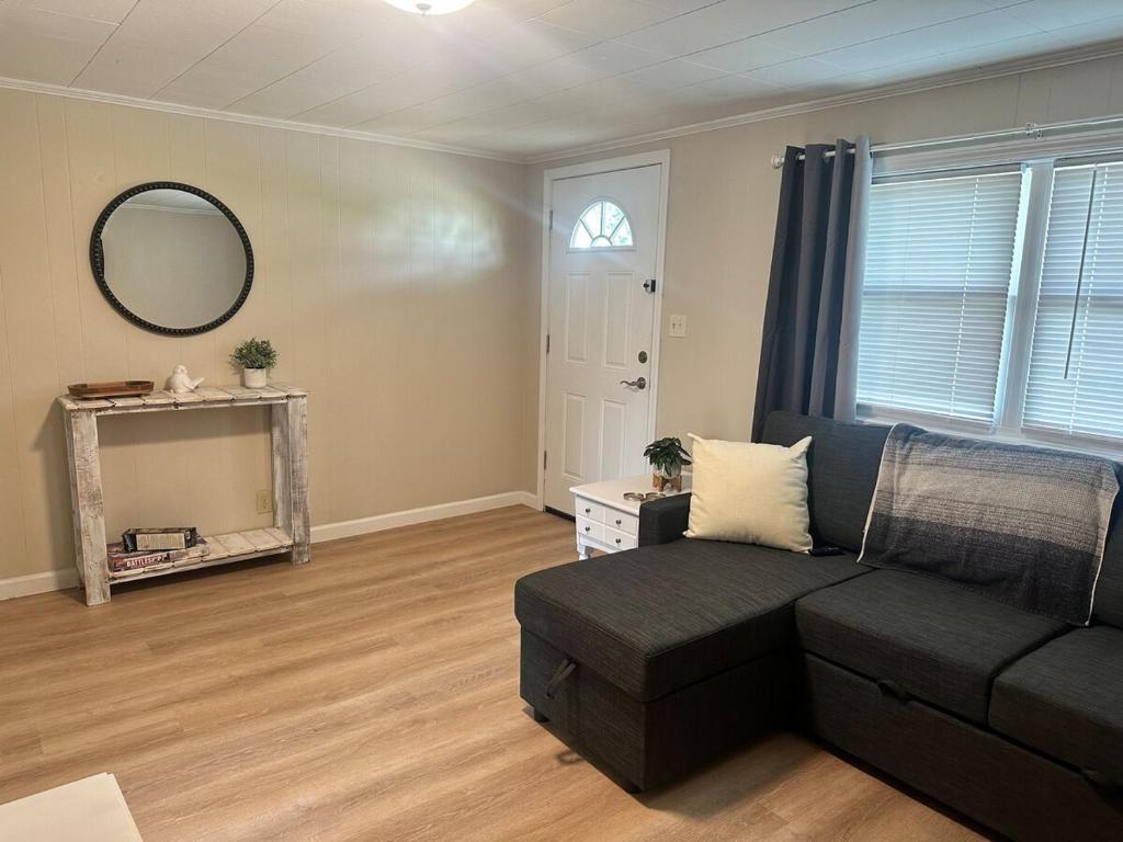 Posezení v ubytování The Tinley House