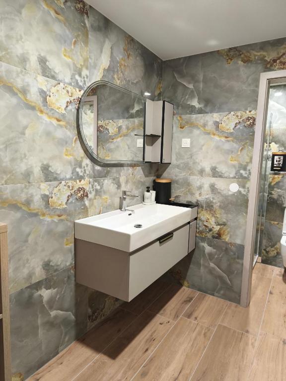 Gite Secret Spa Colmar - 5 pers - jacuzzi - 70m2 - 2 chambres séparés – photo 3