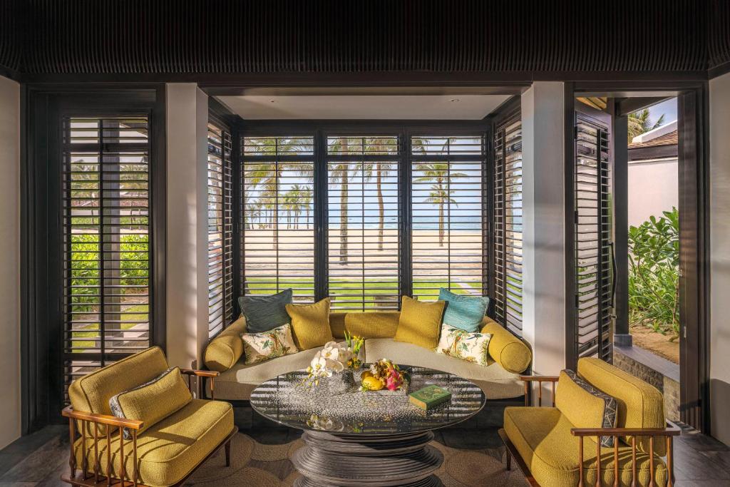 One Bedroom Ocean-view villa - Room Rate inclusive of breakfast for 2 adults