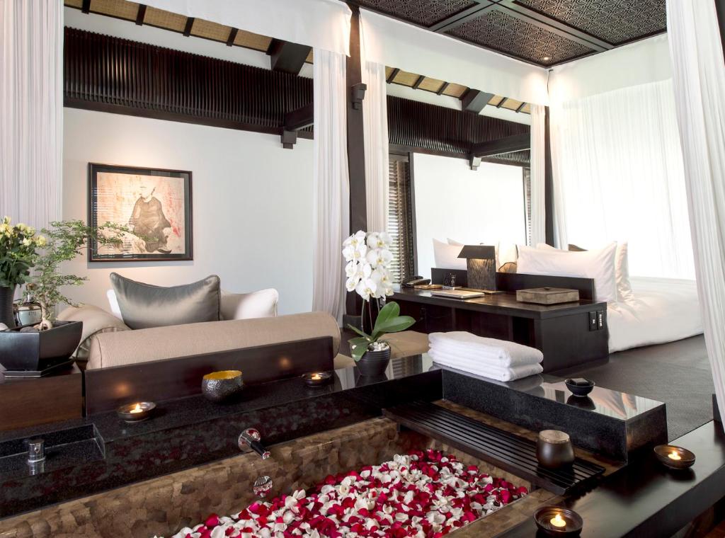 One Bedroom Pool Villa - Room Rate inclusive of breakfast for 2 adults