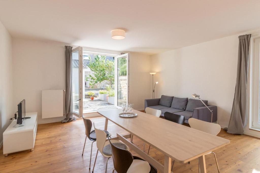 Posezení v ubytování Gartenhaus Land-Idylle in der Stadt