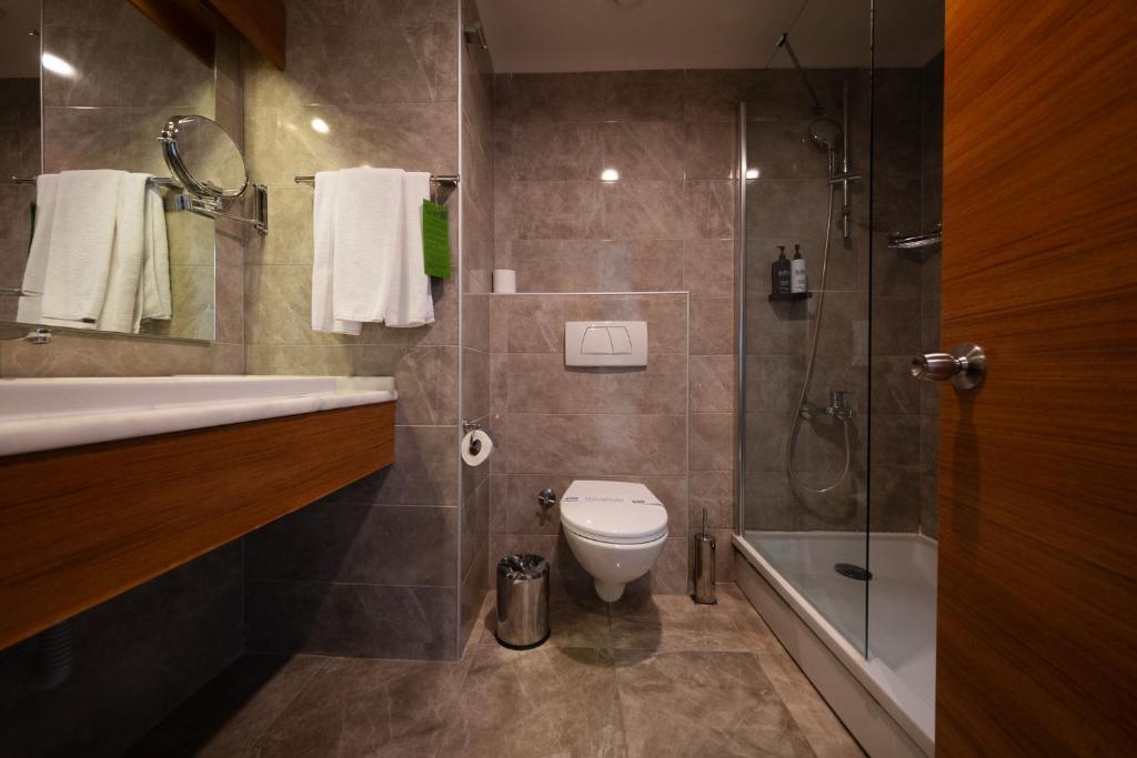 Parion Hotel - Chambre Lit King-Size Avec Vue Sur Jardin