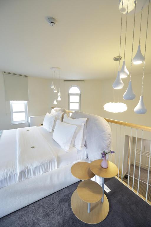 Jump INN Hotel Belgrade - Suite Duplex Premium