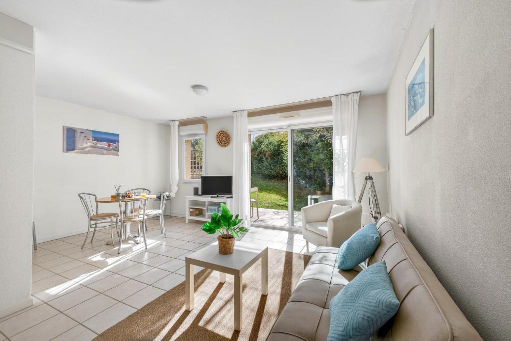 Χώρος καθιστικού στο Nova - Piscine - Climatisé - Proche Aix-en-Provence