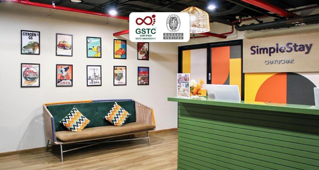 Certifikát, hodnocení, plakát nebo jiný dokument vystavený v ubytování SimpleStay Chatuchak, SureStay Collection by Best Western