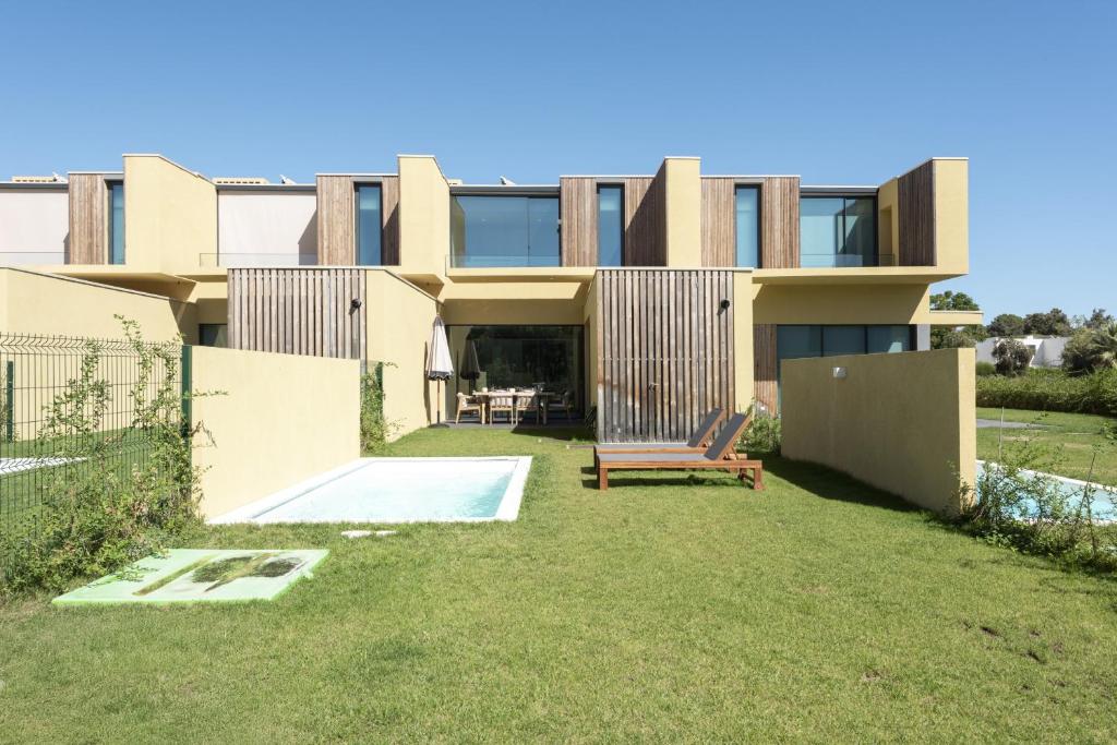 Bygningen som villaen ligger i